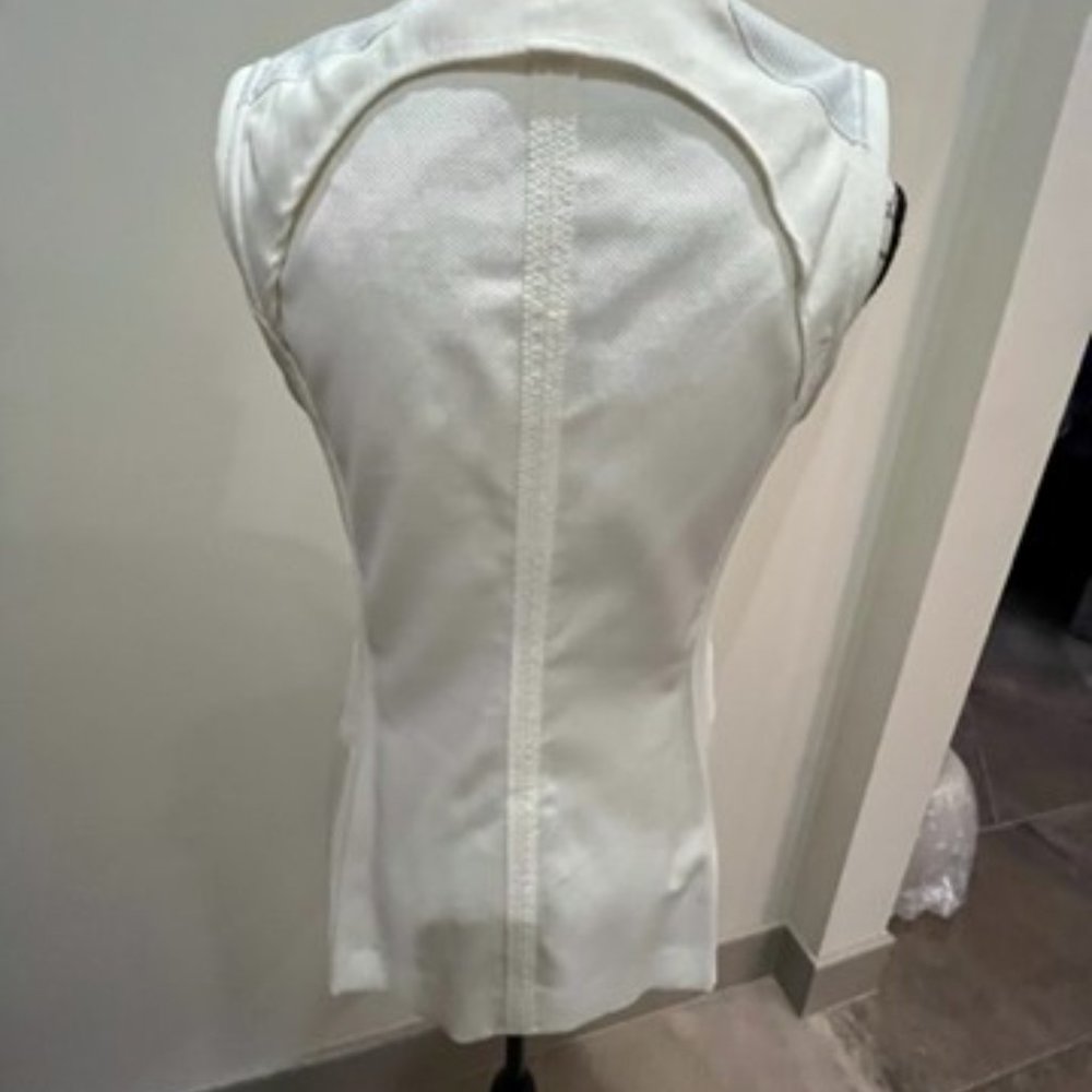 Rag & Bone "Finn"  Cotton/Leather White Vest - Picture 7 of 9